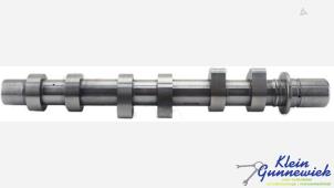 Nieuwe Nokkenas Renault Clio Prijs € 175,45 Inclusief btw aangeboden door Klein Gunnewiek Autodemontage & Motorentechniek