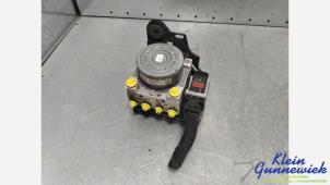 Gebruikte ABS Pomp Volkswagen Passat Prijs € 122,00 Margeregeling aangeboden door Klein Gunnewiek Autodemontage & Motorentechniek