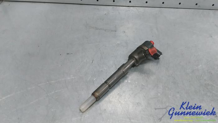 Gebruikte Verstuiver (diesel) Opel Corsa Prijs € 95,00 Margeregeling aangeboden door Klein Gunnewiek Autodemontage & Motorentechniek