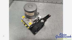 Gebruikte ABS Pomp Mercedes E-Klasse Prijs € 395,00 Margeregeling aangeboden door Klein Gunnewiek Autodemontage & Motorentechniek