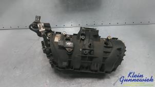 Gebruikte Inlaatspruitstuk Opel Corsa Prijs € 55,00 Margeregeling aangeboden door Klein Gunnewiek Autodemontage & Motorentechniek