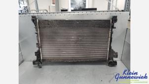 Gebruikte Radiateur Renault Trafic Prijs € 95,00 Margeregeling aangeboden door Klein Gunnewiek Autodemontage & Motorentechniek