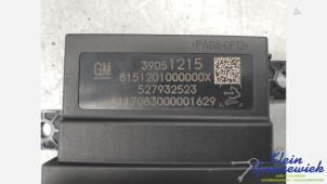 Gebruikte PDC Module Opel Karl Prijs € 35,00 Margeregeling aangeboden door Klein Gunnewiek Autodemontage & Motorentechniek