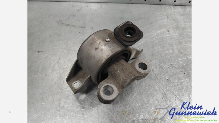 Gebruikte Motorsteun Opel Corsa Prijs € 16,00 Margeregeling aangeboden door Klein Gunnewiek Autodemontage & Motorentechniek