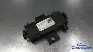 Gebruikte Antenne Mercedes E-Klasse Prijs € 20,00 Margeregeling aangeboden door Klein Gunnewiek Autodemontage & Motorentechniek