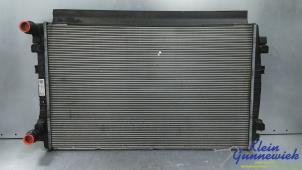 Gebruikte Radiateur Volkswagen E-Golf Prijs € 75,00 Margeregeling aangeboden door Klein Gunnewiek Autodemontage & Motorentechniek