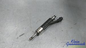 Gebruikte Injector (benzine injectie) Opel Crossland X Prijs € 25,00 Margeregeling aangeboden door Klein Gunnewiek Autodemontage & Motorentechniek