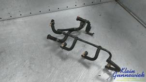 Gebruikte Brandstofleiding Renault Megane Prijs € 40,00 Margeregeling aangeboden door Klein Gunnewiek Autodemontage & Motorentechniek