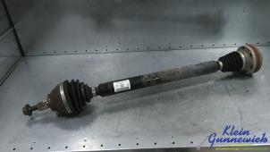 Gebruikte Aandrijfas rechts-voor Seat Leon Prijs € 53,00 Margeregeling aangeboden door Klein Gunnewiek Autodemontage & Motorentechniek