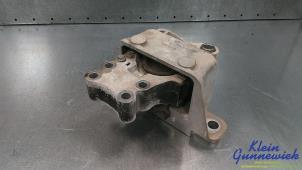 Gebruikte Motorsteun Volvo XC40 Prijs € 75,00 Margeregeling aangeboden door Klein Gunnewiek Autodemontage & Motorentechniek