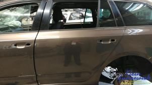 Gebruikte Deur 4Deurs links-achter Skoda Octavia Prijs € 245,00 Margeregeling aangeboden door Klein Gunnewiek Autodemontage & Motorentechniek