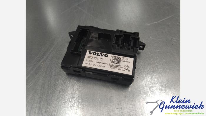 Gebruikte Computer Diversen Volvo XC40 Prijs € 69,00 Margeregeling aangeboden door Klein Gunnewiek Autodemontage & Motorentechniek