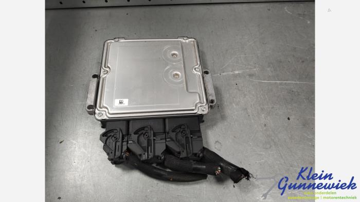 Inspuitcomputer van een Mercedes Citan 2014