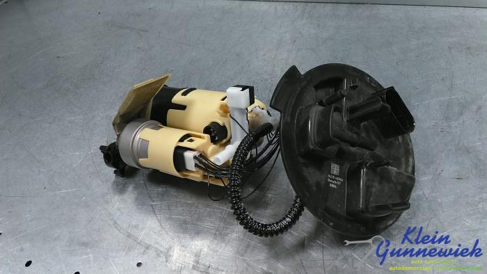 Gebruikte Tank element Pomp Mercedes E-Klasse Prijs € 122,00 Margeregeling aangeboden door Klein Gunnewiek Autodemontage & Motorentechniek