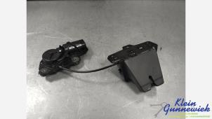 Gebruikte Slotmechaniek Achterklep Volvo XC40 Prijs € 75,00 Margeregeling aangeboden door Klein Gunnewiek Autodemontage & Motorentechniek