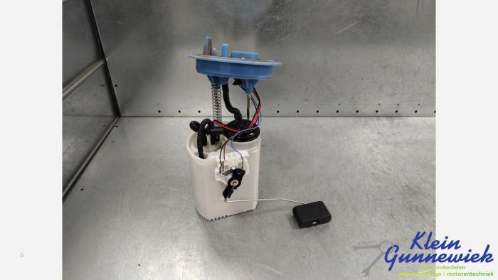 Gebruikte Tank element Pomp Volkswagen E-Golf Prijs € 55,00 Margeregeling aangeboden door Klein Gunnewiek Autodemontage & Motorentechniek