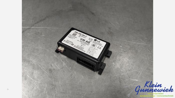 Gebruikte Computer Diversen Volkswagen E-Golf Prijs € 83,00 Margeregeling aangeboden door Klein Gunnewiek Autodemontage & Motorentechniek