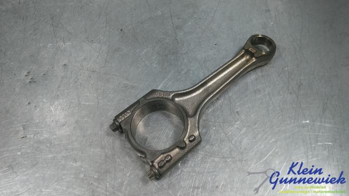Gebruikte Drijfstang Audi S3 Prijs € 66,00 Margeregeling aangeboden door Klein Gunnewiek Autodemontage & Motorentechniek