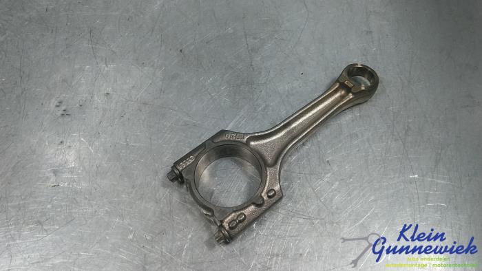 Gebruikte Drijfstang Audi S3 Prijs € 66,00 Margeregeling aangeboden door Klein Gunnewiek Autodemontage & Motorentechniek