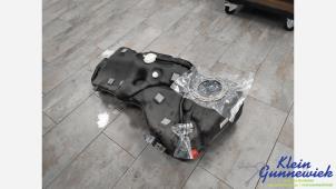 Gebruikte Tank Volvo XC40 Prijs € 250,00 Margeregeling aangeboden door Klein Gunnewiek Autodemontage & Motorentechniek