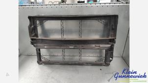 Gebruikte Frontpaneel Volvo XC40 Prijs € 50,00 Margeregeling aangeboden door Klein Gunnewiek Autodemontage & Motorentechniek