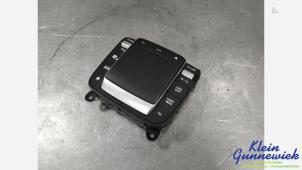 Gebruikte MMI schakelaar Mercedes CLA Prijs € 85,00 Margeregeling aangeboden door Klein Gunnewiek Autodemontage & Motorentechniek