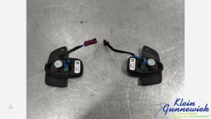 Gebruikte Schakelaar Mercedes B-Klasse Prijs € 30,00 Margeregeling aangeboden door Klein Gunnewiek Autodemontage & Motorentechniek