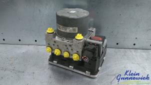 Gebruikte ABS Pomp Volkswagen E-Golf Prijs € 66,00 Margeregeling aangeboden door Klein Gunnewiek Autodemontage & Motorentechniek