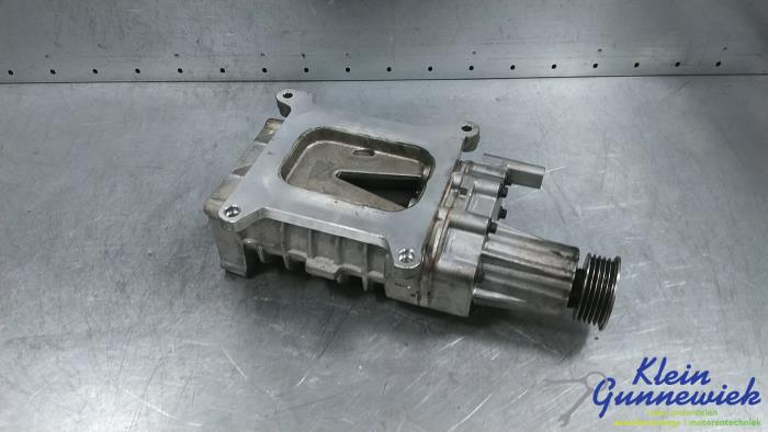Gebruikte Compressor Volkswagen Golf Prijs € 168,00 Margeregeling aangeboden door Klein Gunnewiek Autodemontage & Motorentechniek