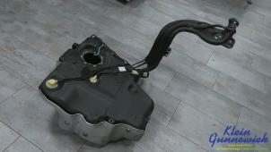 Gebruikte Brandstoftank Volkswagen Golf Plus Prijs € 75,00 Margeregeling aangeboden door Klein Gunnewiek Autodemontage & Motorentechniek