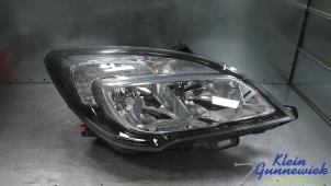 Gebruikte Rechter Koplamp Opel Meriva Prijs € 295,00 Margeregeling aangeboden door Klein Gunnewiek Autodemontage & Motorentechniek