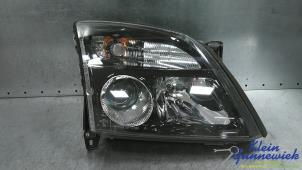 Gebruikte Rechter Koplamp Opel Vectra Prijs € 50,00 Margeregeling aangeboden door Klein Gunnewiek Autodemontage & Motorentechniek