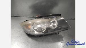 Gebruikte Koplamp rechts BMW 3-Serie Prijs € 85,00 Margeregeling aangeboden door Klein Gunnewiek Autodemontage & Motorentechniek