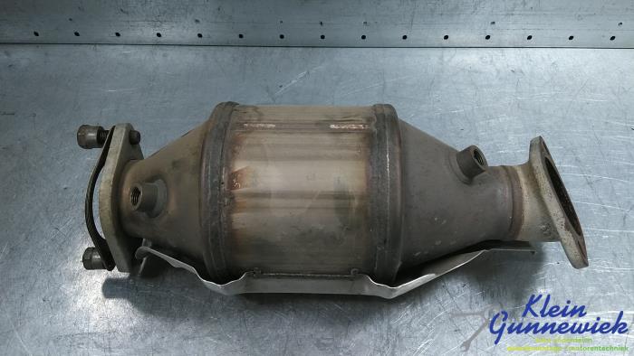 Gebruikte Roetfilter Kia Sportage Prijs € 289,00 Margeregeling aangeboden door Klein Gunnewiek Autodemontage & Motorentechniek