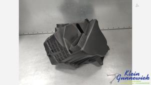 Gebruikte Luchtfilterhuis BMW 3-Serie Prijs € 45,00 Margeregeling aangeboden door Klein Gunnewiek Autodemontage & Motorentechniek