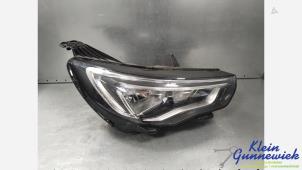 Gebruikte Koplamp rechts Opel Grandland X Prijs € 325,00 Margeregeling aangeboden door Klein Gunnewiek Autodemontage & Motorentechniek