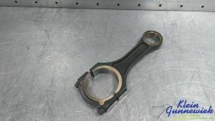 Gebruikte Drijfstang Mercedes C-Klasse Prijs € 70,00 Margeregeling aangeboden door Klein Gunnewiek Autodemontage & Motorentechniek