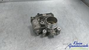 Gebruikte Gasklephuis Opel Corsa Prijs € 25,00 Margeregeling aangeboden door Klein Gunnewiek Autodemontage & Motorentechniek