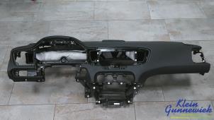 Gebruikte Dashboard Kia XCeed Prijs € 345,00 Margeregeling aangeboden door Klein Gunnewiek Autodemontage & Motorentechniek