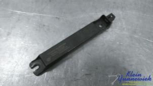 Gebruikte Antenne Kia EV6 Prijs € 18,00 Margeregeling aangeboden door Klein Gunnewiek Autodemontage & Motorentechniek