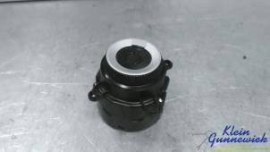 Gebruikte Versnellingspook Kia EV6 Prijs € 145,00 Margeregeling aangeboden door Klein Gunnewiek Autodemontage & Motorentechniek