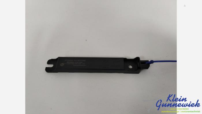 Gebruikte Antenne Kia EV6 Prijs € 25,00 Margeregeling aangeboden door Klein Gunnewiek Autodemontage & Motorentechniek