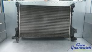 Gebruikte Radiateur Opel Vivaro Prijs € 95,00 Margeregeling aangeboden door Klein Gunnewiek Autodemontage & Motorentechniek