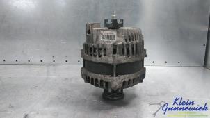 Gebruikte Dynamo Opel Vivaro Prijs € 75,00 Margeregeling aangeboden door Klein Gunnewiek Autodemontage & Motorentechniek