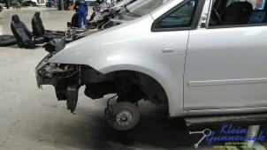 Gebruikte Voorscherm links Ford C-Max Prijs € 45,00 Margeregeling aangeboden door Klein Gunnewiek Autodemontage & Motorentechniek