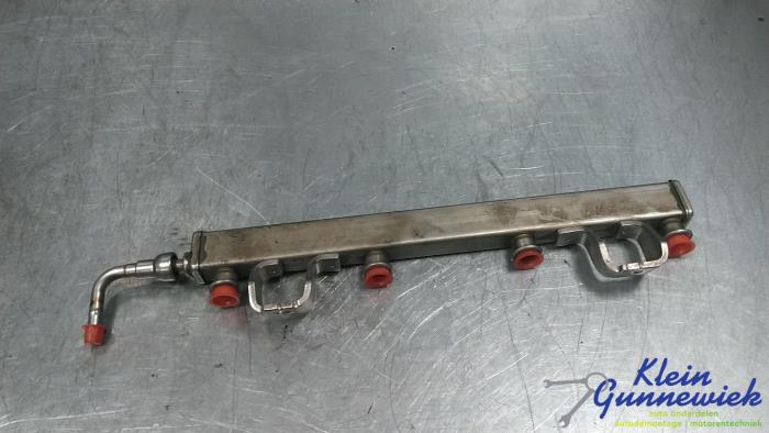 Gebruikte Common rail (Injectie) Ford C-Max Prijs € 30,00 Margeregeling aangeboden door Klein Gunnewiek Autodemontage & Motorentechniek
