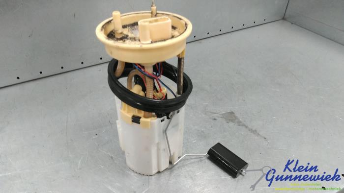 Gebruikte Tank element Pomp Volkswagen Crafter Prijs € 130,00 Margeregeling aangeboden door Klein Gunnewiek Autodemontage & Motorentechniek