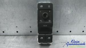 Gebruikte Combischakelaar ramen Volkswagen ID.3 Prijs € 35,00 Margeregeling aangeboden door Klein Gunnewiek Autodemontage & Motorentechniek