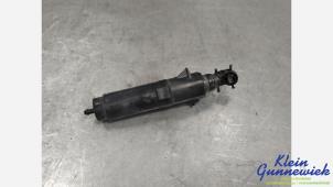 Gebruikte Koplamp Sproeier BMW X5 Prijs € 25,00 Margeregeling aangeboden door Klein Gunnewiek Autodemontage & Motorentechniek