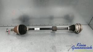 Gebruikte Aandrijfas rechts-voor Volkswagen T-Roc Prijs € 225,00 Margeregeling aangeboden door Klein Gunnewiek Autodemontage & Motorentechniek